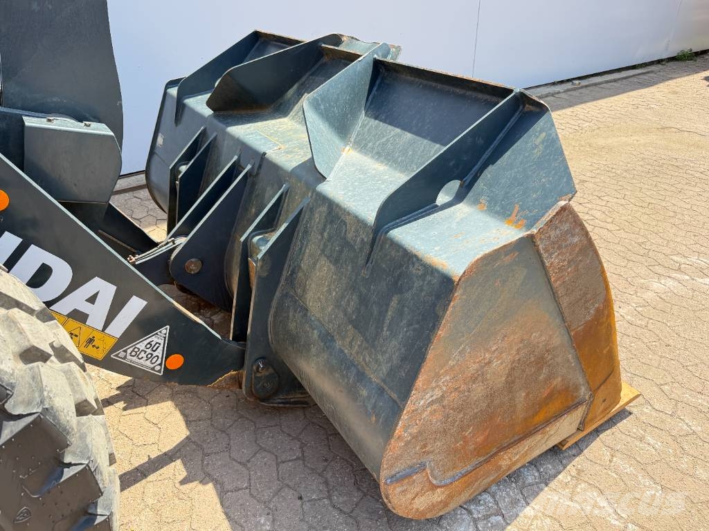 Hyundai HL940A - Weight System / Automatic Greasing Naudoti ratiniai krautuvai