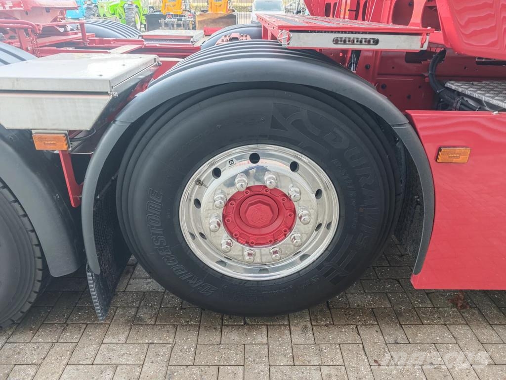 Scania S770 V8 8x4 Heavy Duty Tractor New and Unused! Sattelzugmaschinen
