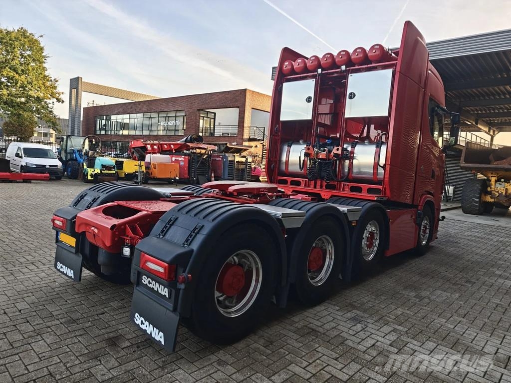 Scania S770 V8 8x4 Heavy Duty Tractor New and Unused! Sattelzugmaschinen