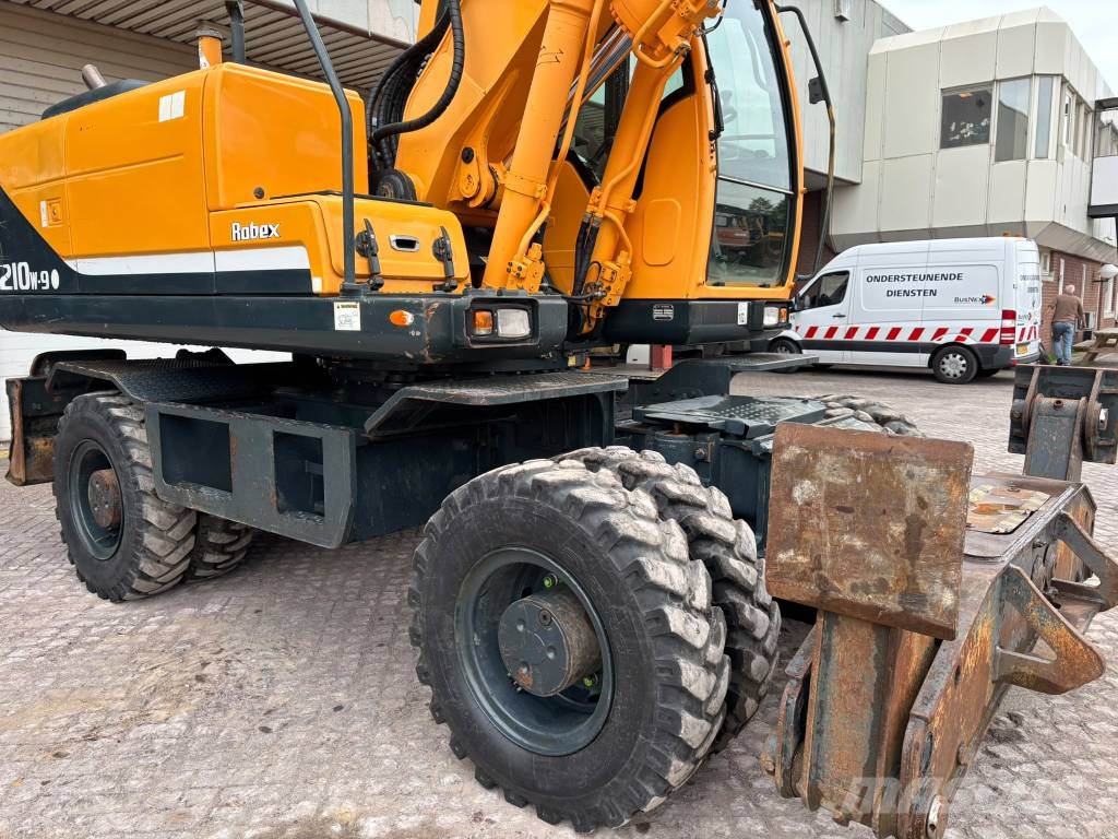 Hyundai Robex 210 W-9 Wheeled excavators