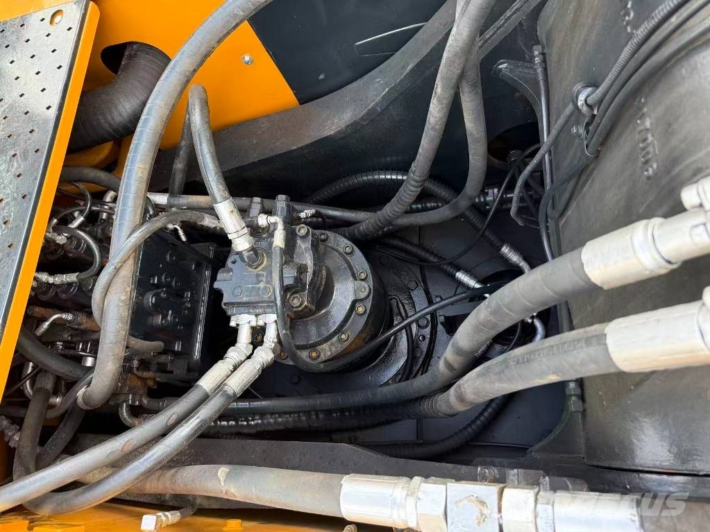 Hyundai 330LC-9S Escavadoras de rastos