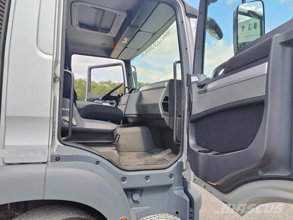 MAN TGM 18.290 4x2 Euro 6 + Crane Palfinger PK15500 Camiones polibrazo