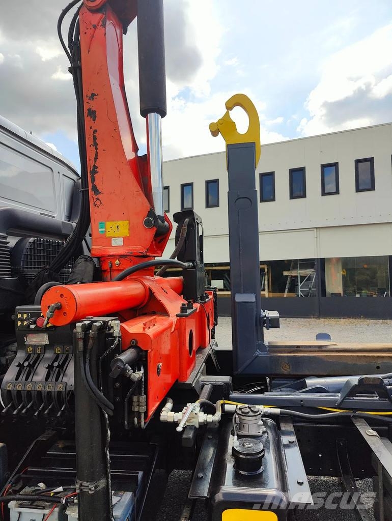 MAN TGM 18.290 4x2 Euro 6 + Crane Palfinger PK15500 Camiones polibrazo
