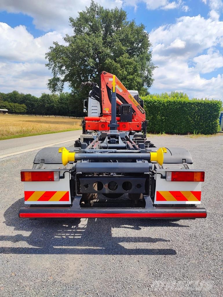 MAN TGM 18.290 4x2 Euro 6 + Crane Palfinger PK15500 Camiones polibrazo
