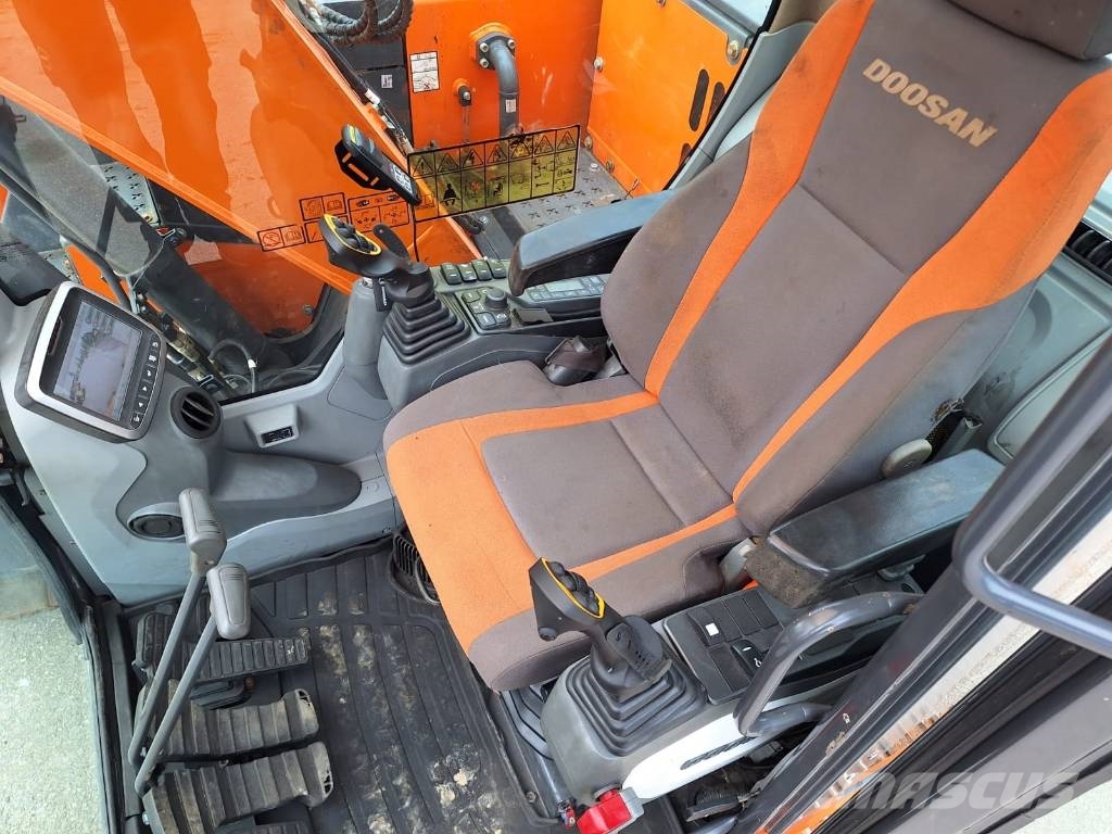 Doosan DX140LCR-5 Εκσκαφείς με ερπύστριες