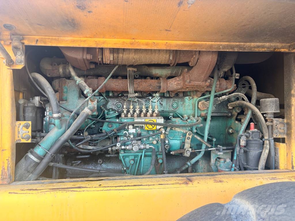 Volvo L 220 D Wielladers