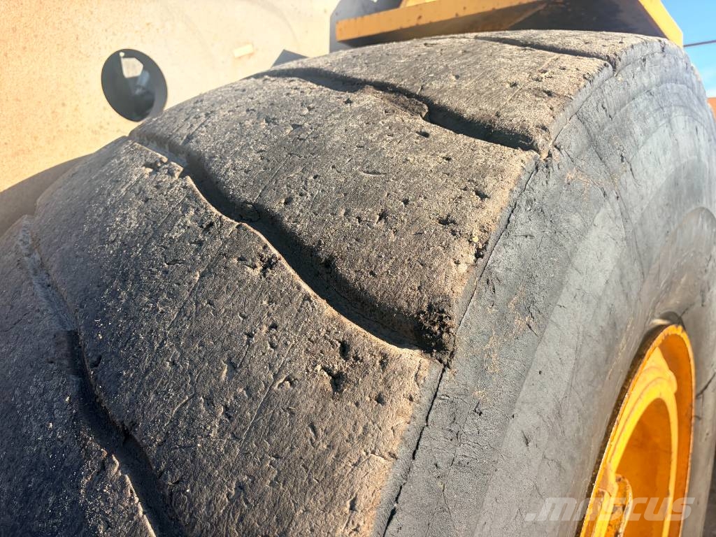 Volvo L 220 D Wielladers