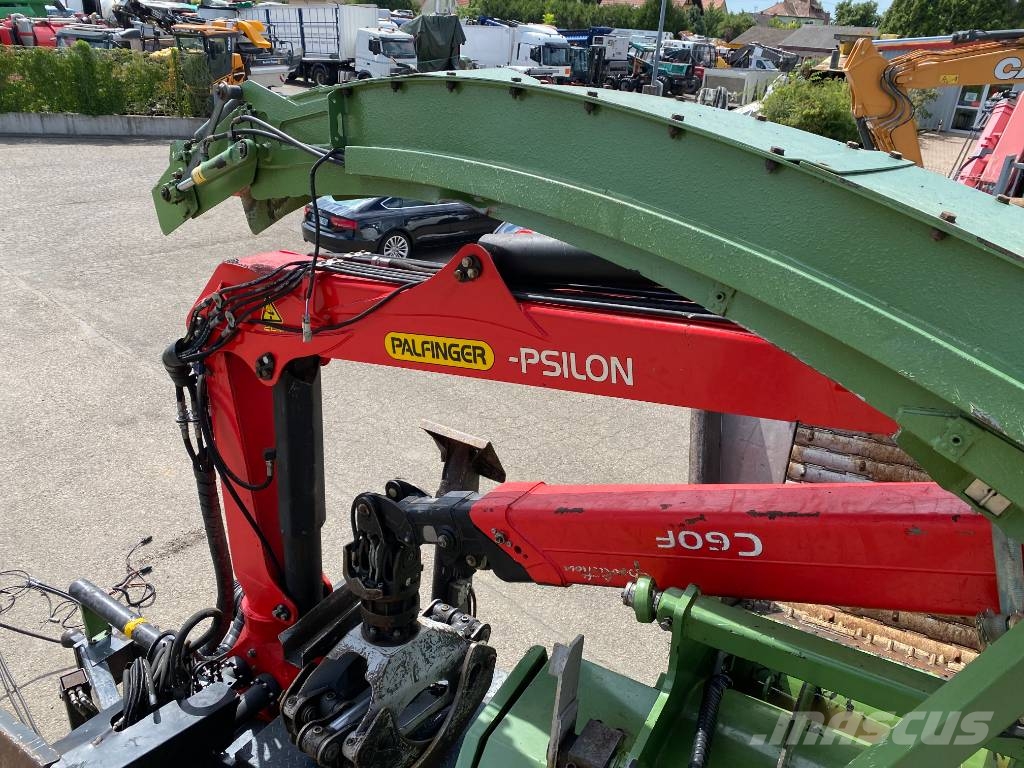Pezzolato PTH 900/PALFINGER C60F86 endommagé Krattknusere