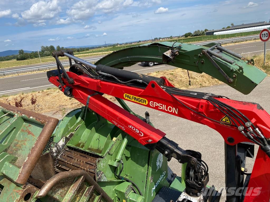 Pezzolato PTH 900/PALFINGER C60F86 endommagé Krattknusere