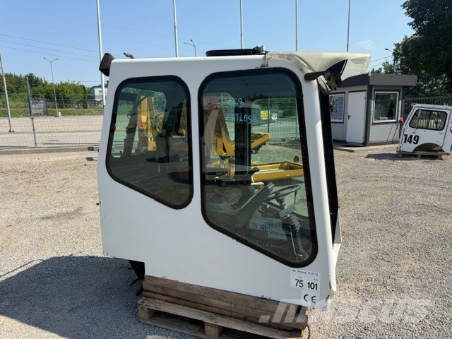 Atlas 1504 USED CAB كابينة والداخلية