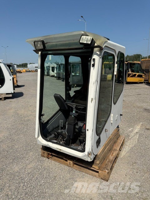 Atlas 1504 USED CAB كابينة والداخلية