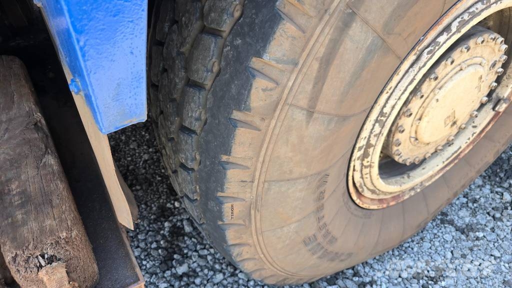 Kobelco RK250 Guindastes para terrenos acidentados