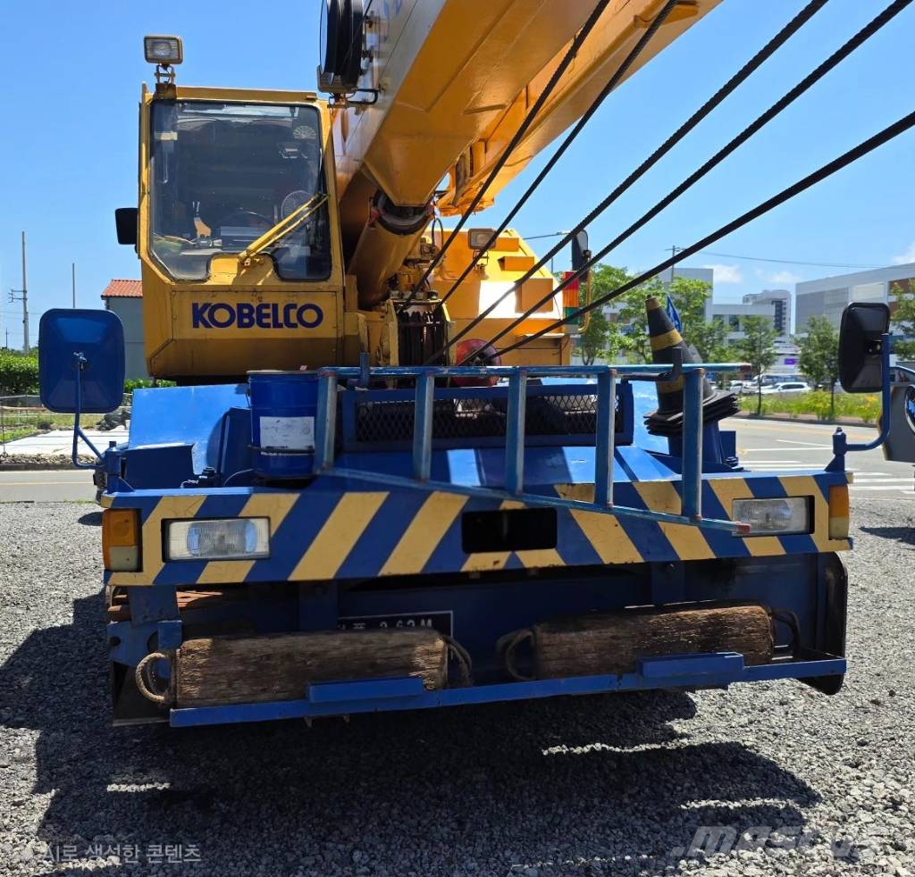 Kobelco RK250 Guindastes para terrenos acidentados