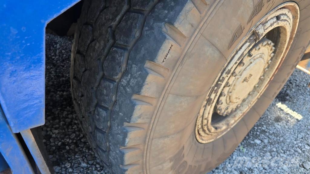 Kobelco RK250 Guindastes para terrenos acidentados