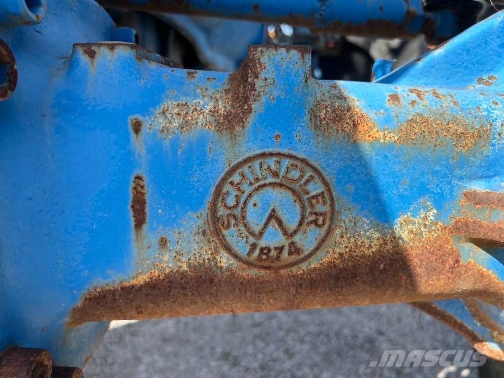 Ford 6500 الجرارات