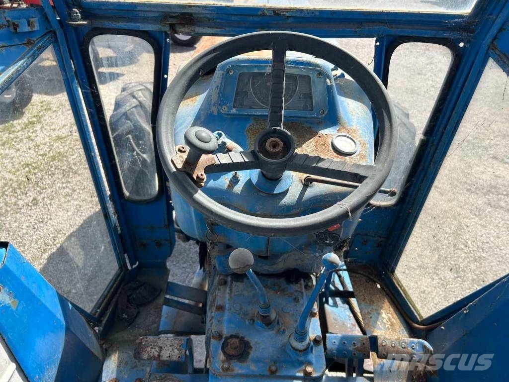 Ford 6500 الجرارات