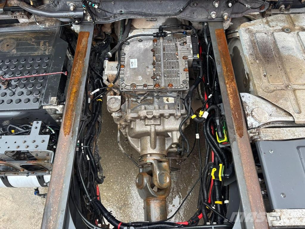 Volvo FH 650 6x4 CHASSIS L=8022 mm Kamioni-šasije