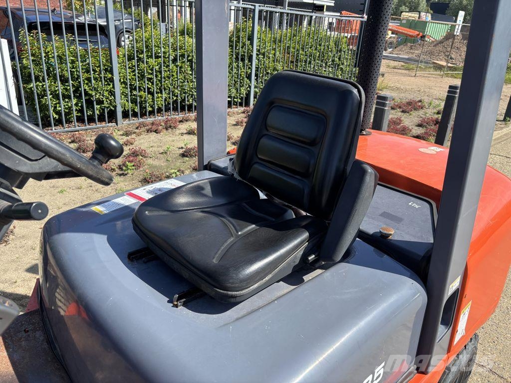 Mangust CPCD35 HEFTRUCK Інше
