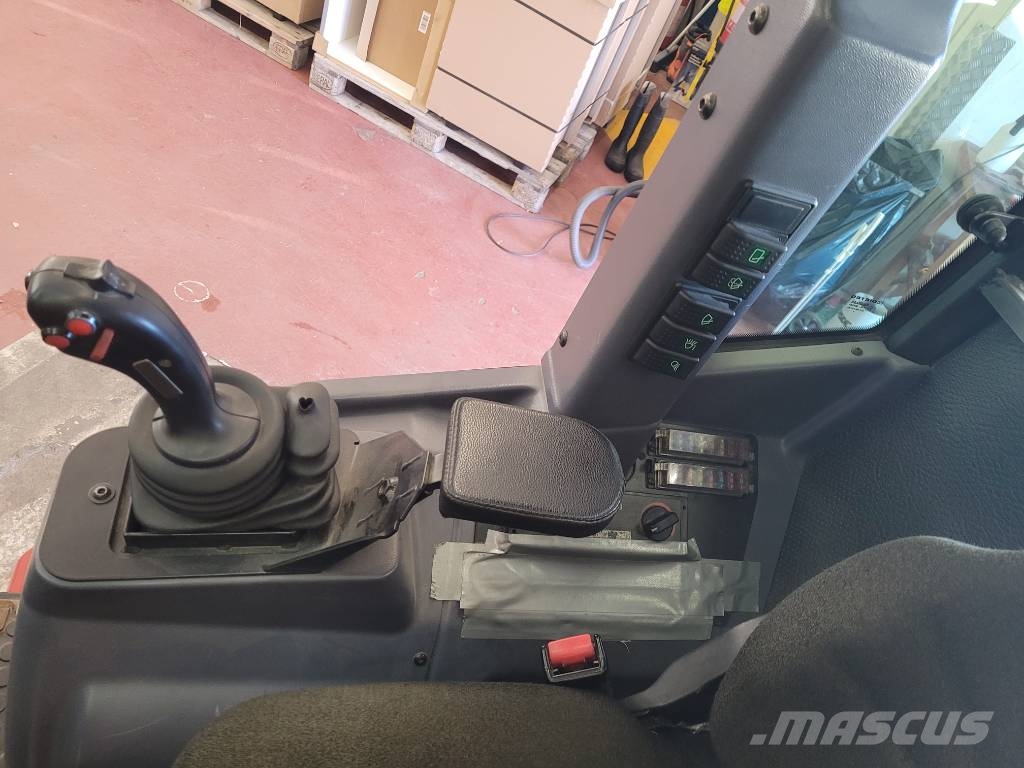 Schäffer 4260 Mini utovarivači