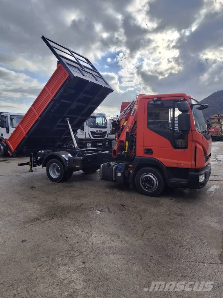 Iveco Eurocargo 80-190 Φορτηγά με Γερανό