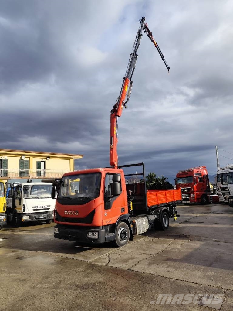 Iveco Eurocargo 80-190 Φορτηγά με Γερανό
