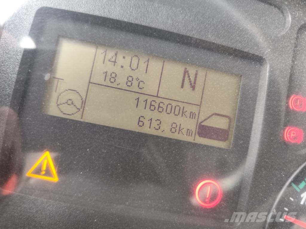 Iveco Eurocargo 80-190 Φορτηγά με Γερανό