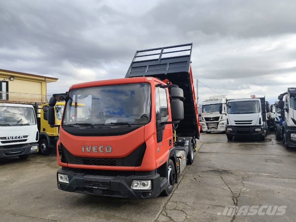 Iveco Eurocargo 80-190 Φορτηγά με Γερανό