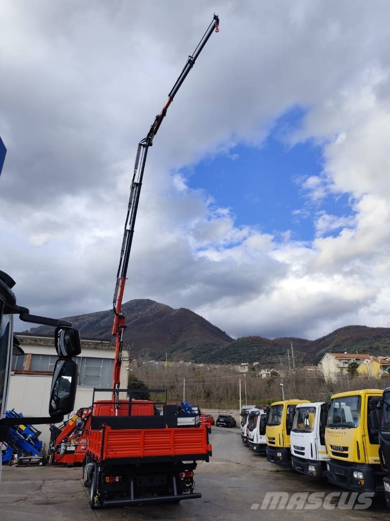 Iveco Eurocargo 80-190 Φορτηγά με Γερανό