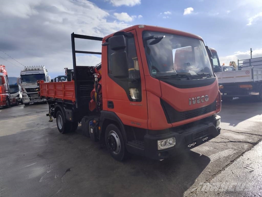 Iveco Eurocargo 80-190 Φορτηγά με Γερανό