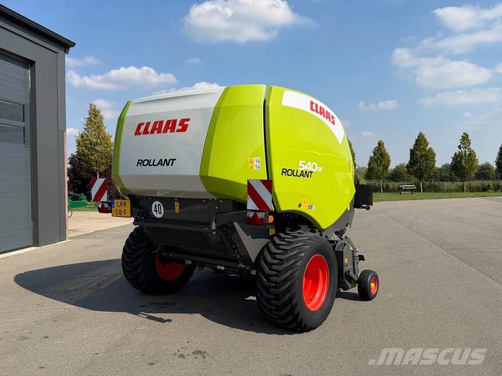 CLAAS ROLLANT 540 Rollant 540F Pašarų kombainai