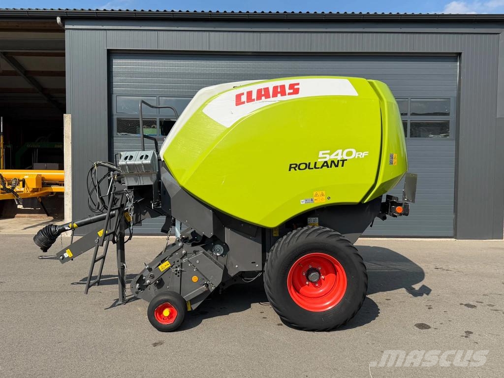 CLAAS ROLLANT 540 Rollant 540F Pašarų kombainai
