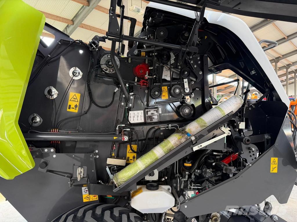 CLAAS ROLLANT 540 Rollant 540F Pašarų kombainai