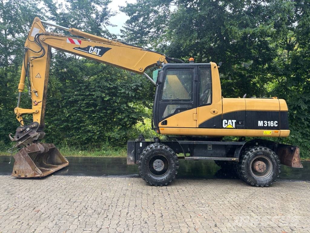 CAT M 316 C Bageri na kotačima