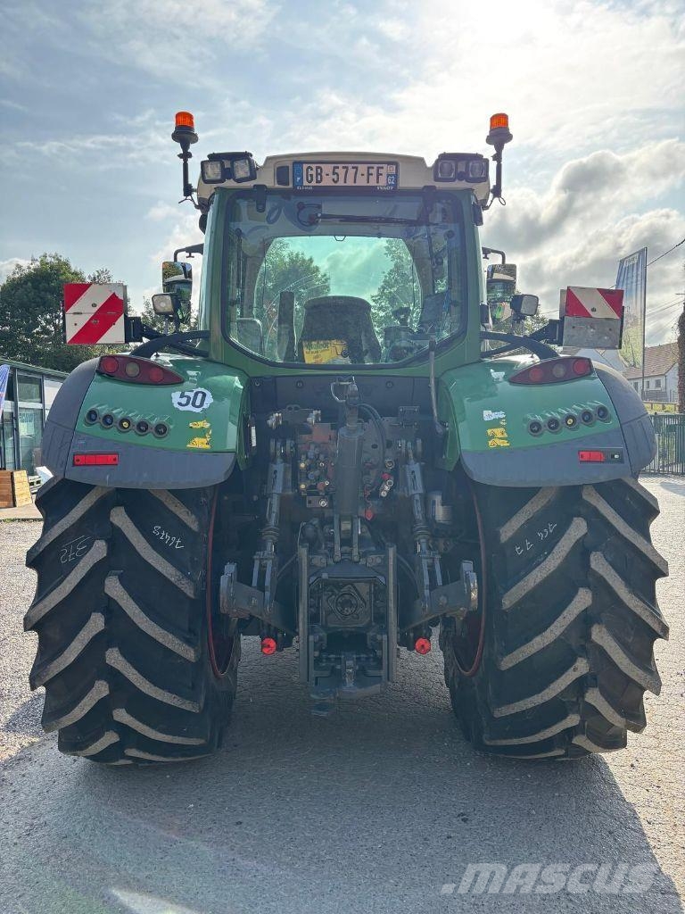 Fendt 720 VARIO PROFI + Tractors