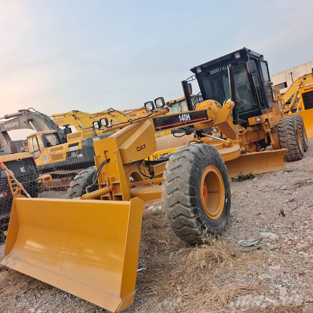 CAT 140H 28th Anniversary Promotion Price 平地机/推土机