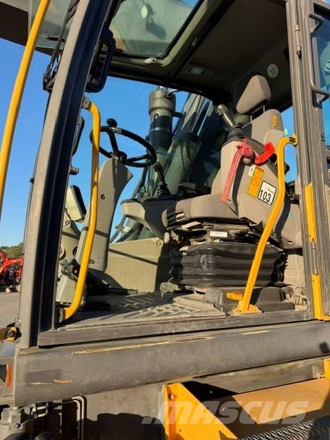Volvo EW 180 D Wielgraafmachines