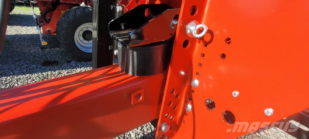 Krampe BB 640 Carrier Spannmålsvagnar