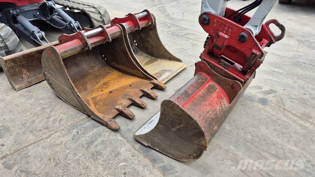 Takeuchi TB2150 - POWERTILT - 2022 YEAR - 3470 HOURS - 3X B Crawler excavators