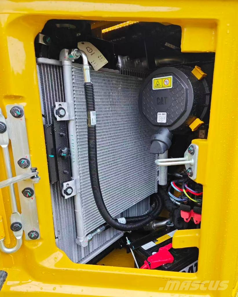 CAT 306.5 Mini pelle < 7t