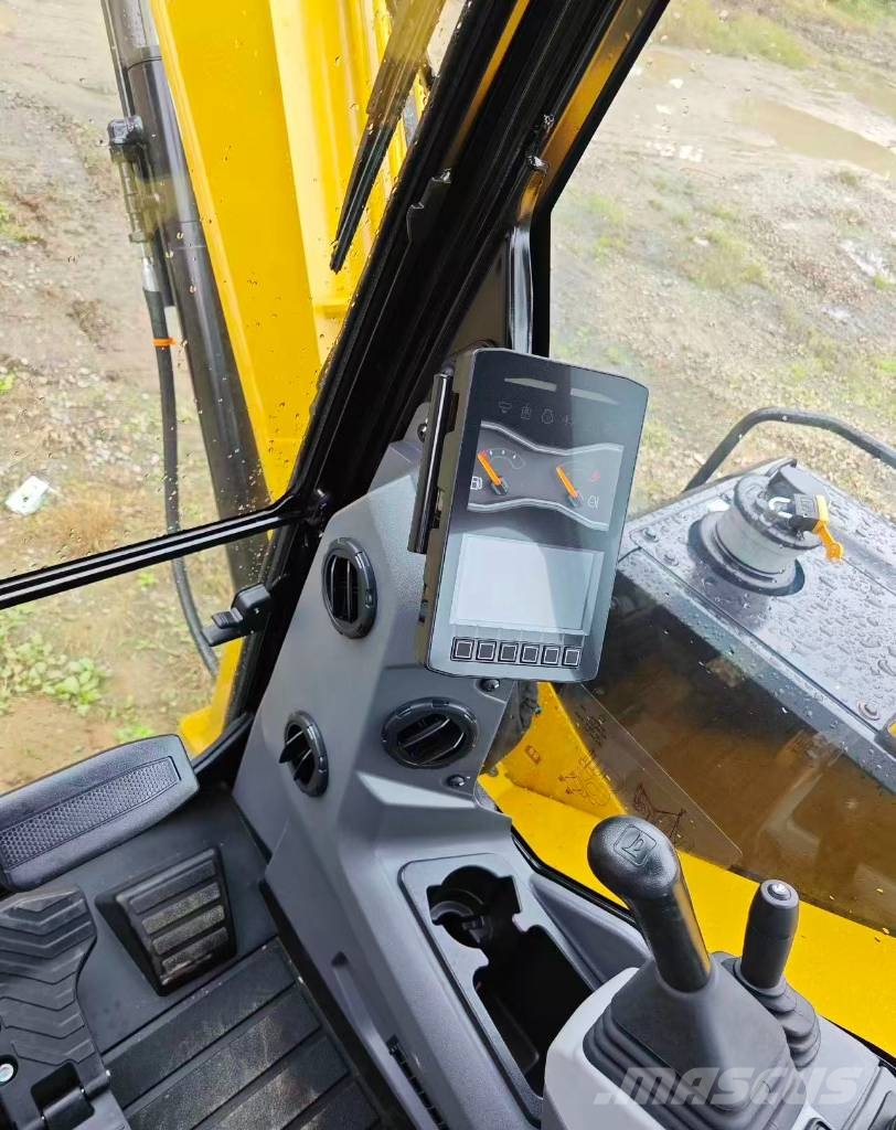 CAT 306.5 Mini pelle < 7t