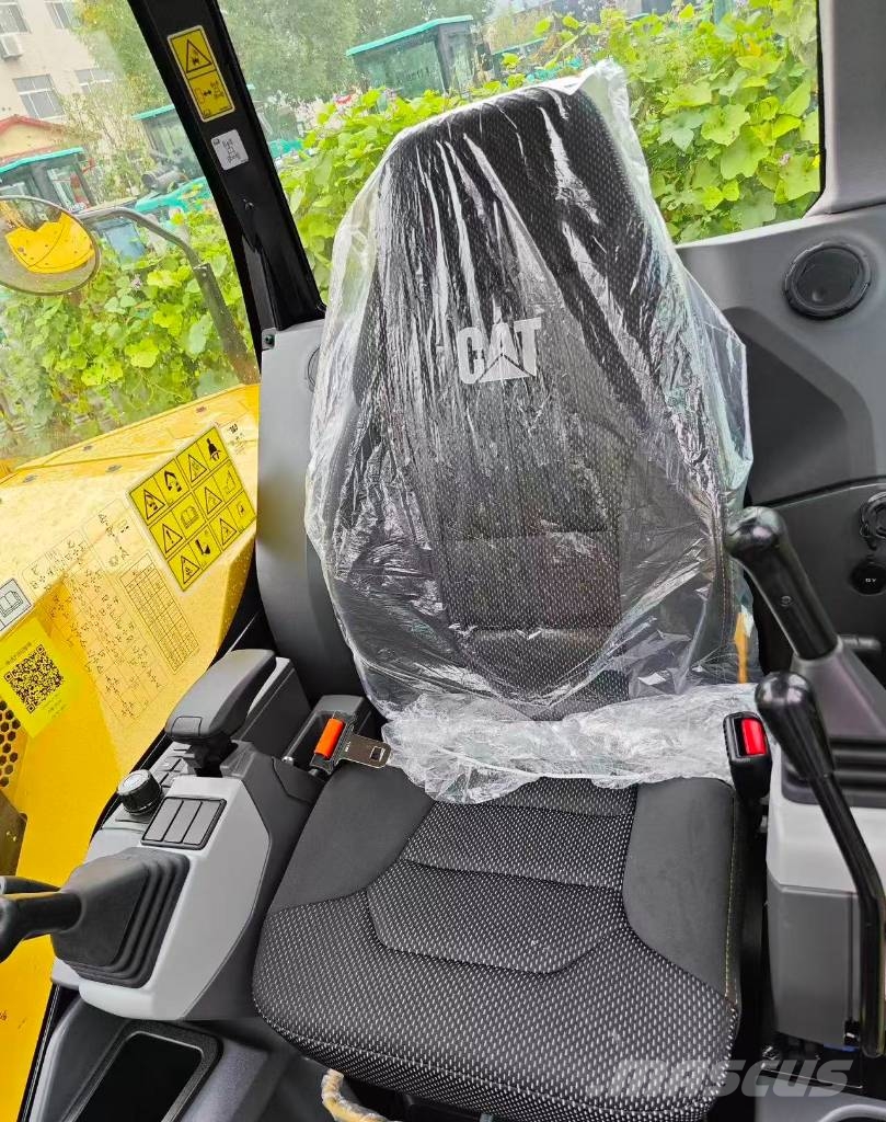 CAT 306.5 Mini pelle < 7t
