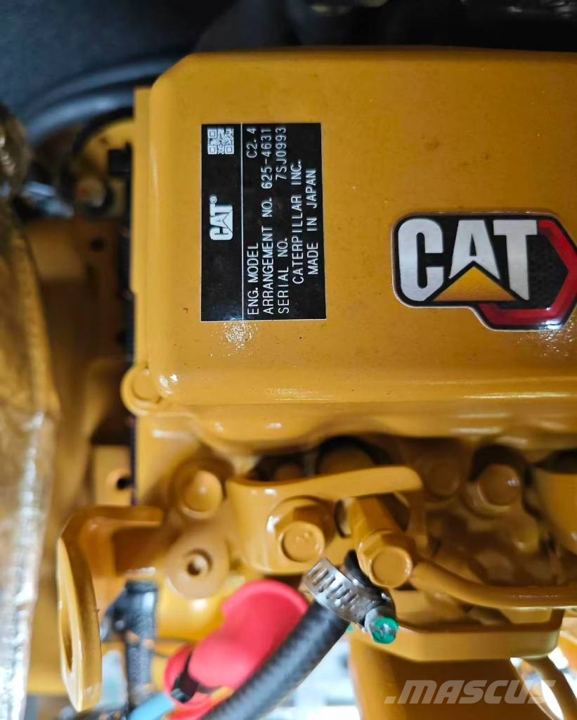 CAT 306.5 Mini pelle < 7t