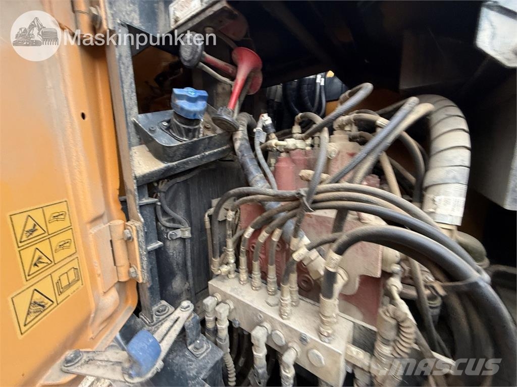 Hyundai HX 235 LCR Raupenbagger