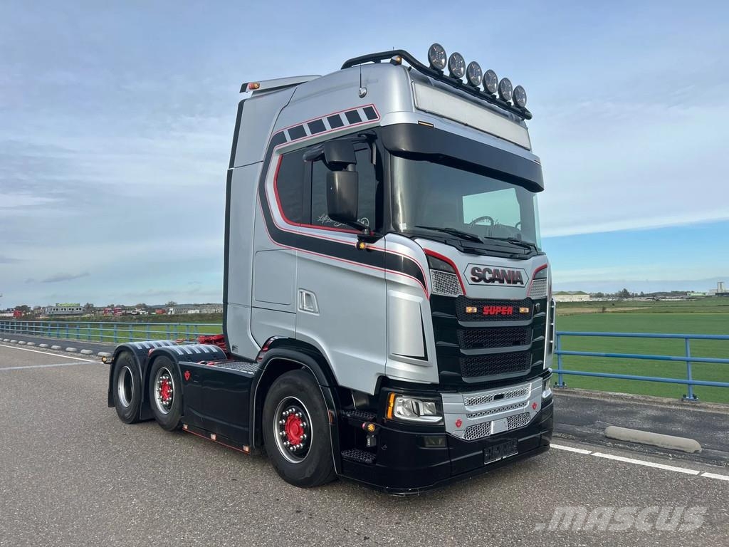 Scania 590S V8 NGS Full air | voorloper | king | open exh Sadulveokid