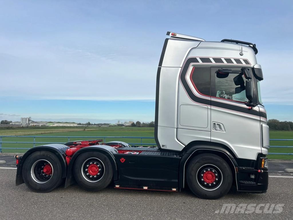 Scania 590S V8 NGS Full air | voorloper | king | open exh Sadulveokid