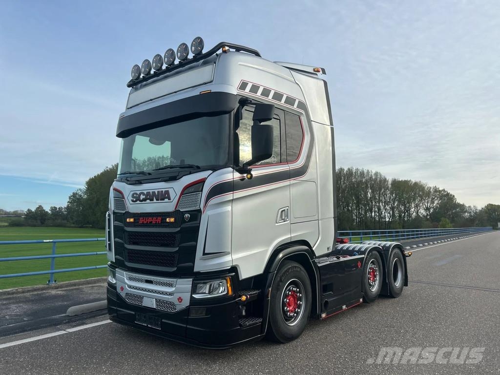 Scania 590S V8 NGS Full air | voorloper | king | open exh Sadulveokid