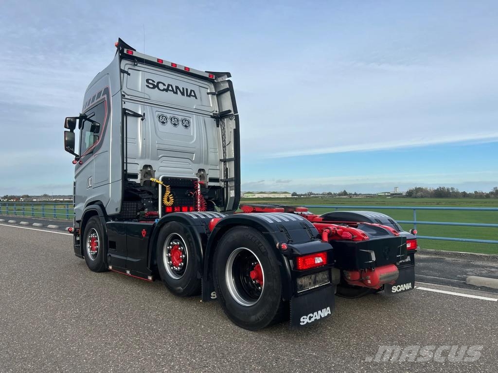 Scania 590S V8 NGS Full air | voorloper | king | open exh Sadulveokid