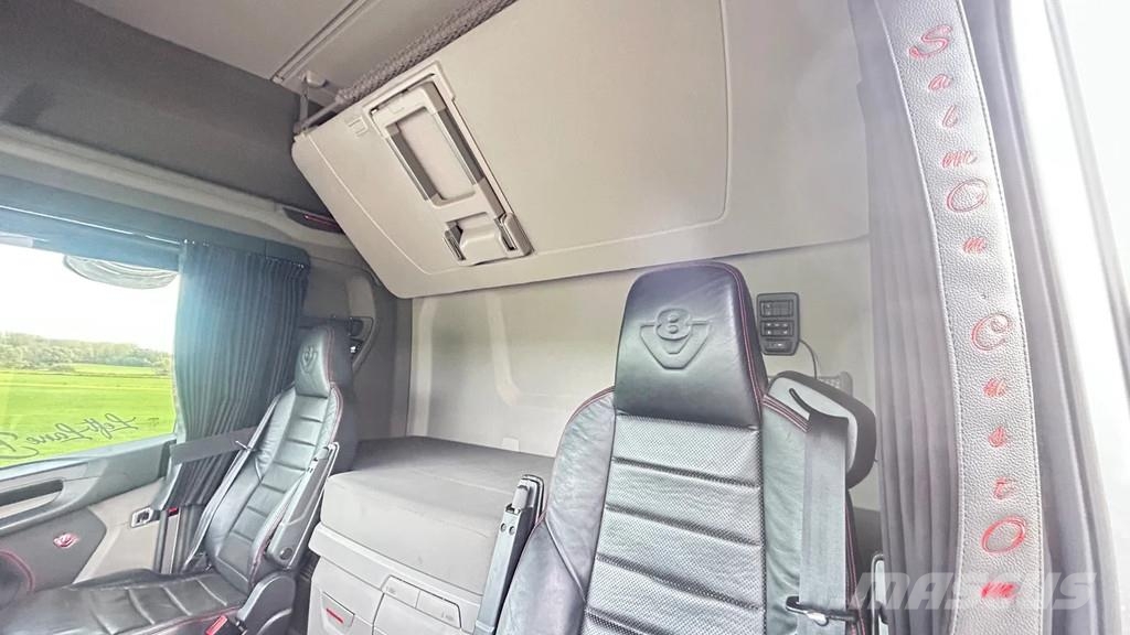 Scania 590S V8 NGS Full air | voorloper | king | open exh Sadulveokid