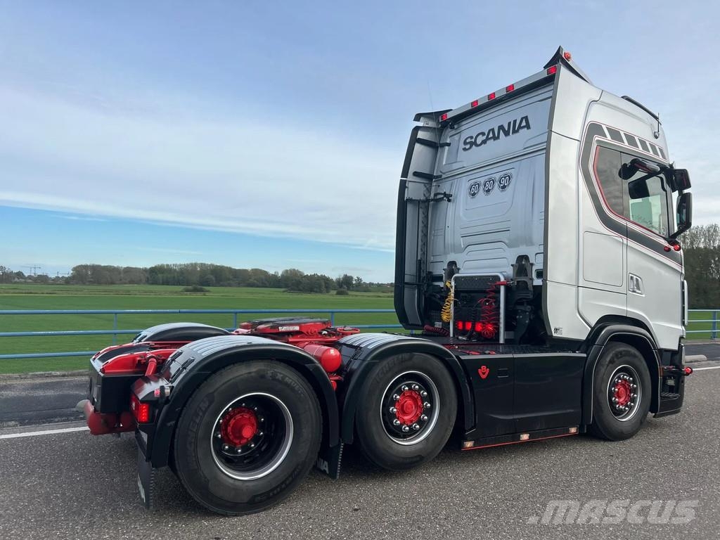 Scania 590S V8 NGS Full air | voorloper | king | open exh Sadulveokid