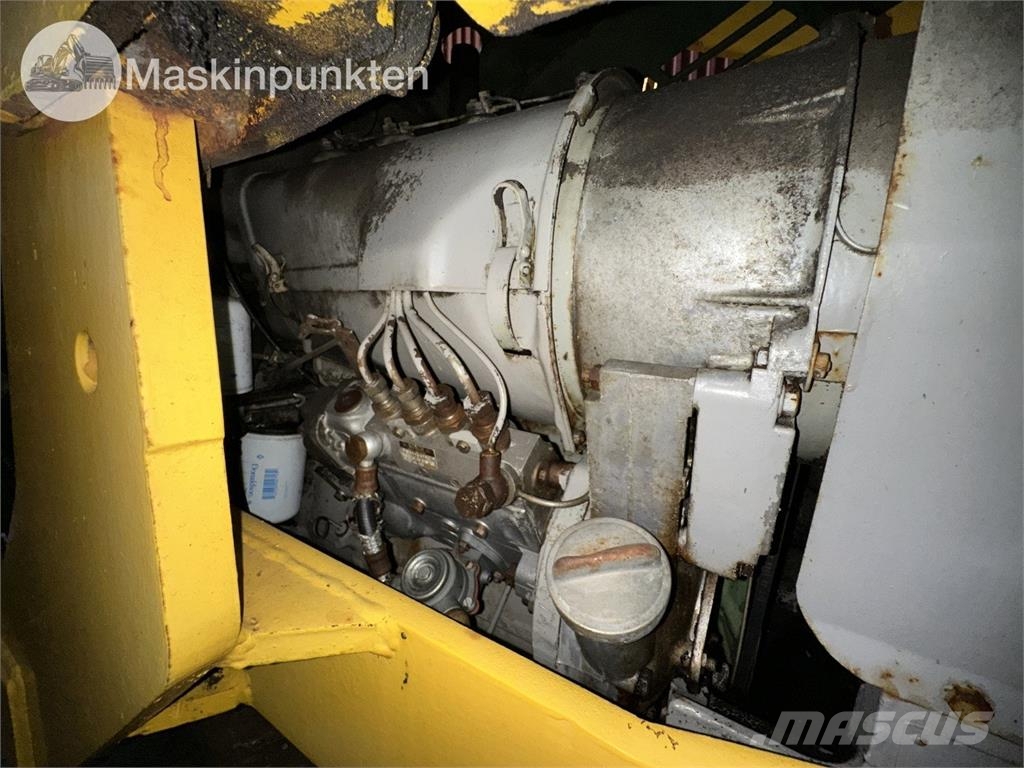 Deutz D 6006 Variant Traktorok